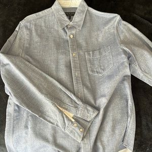 Rag and Bone men’s size XL button down. Minimal use. Like new